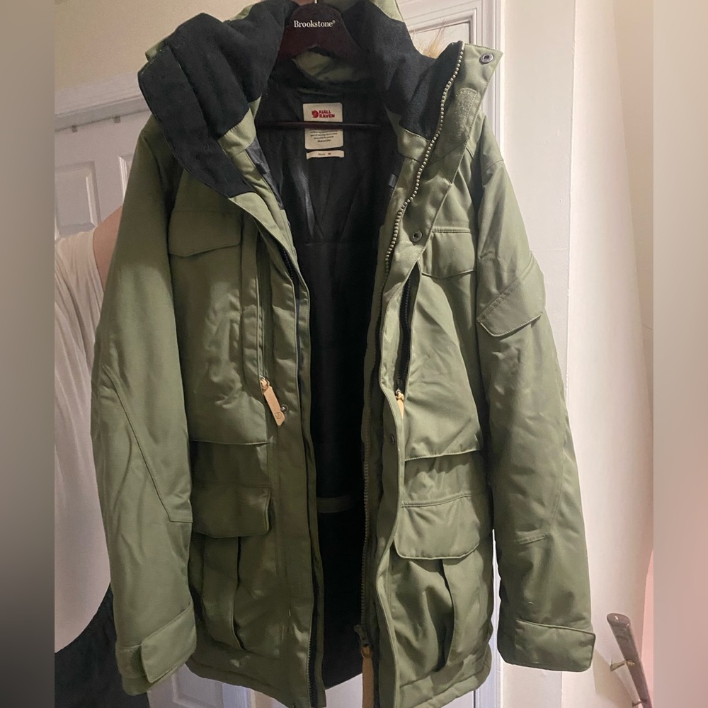 Fjallraven Yupik Mens Parka NWOT